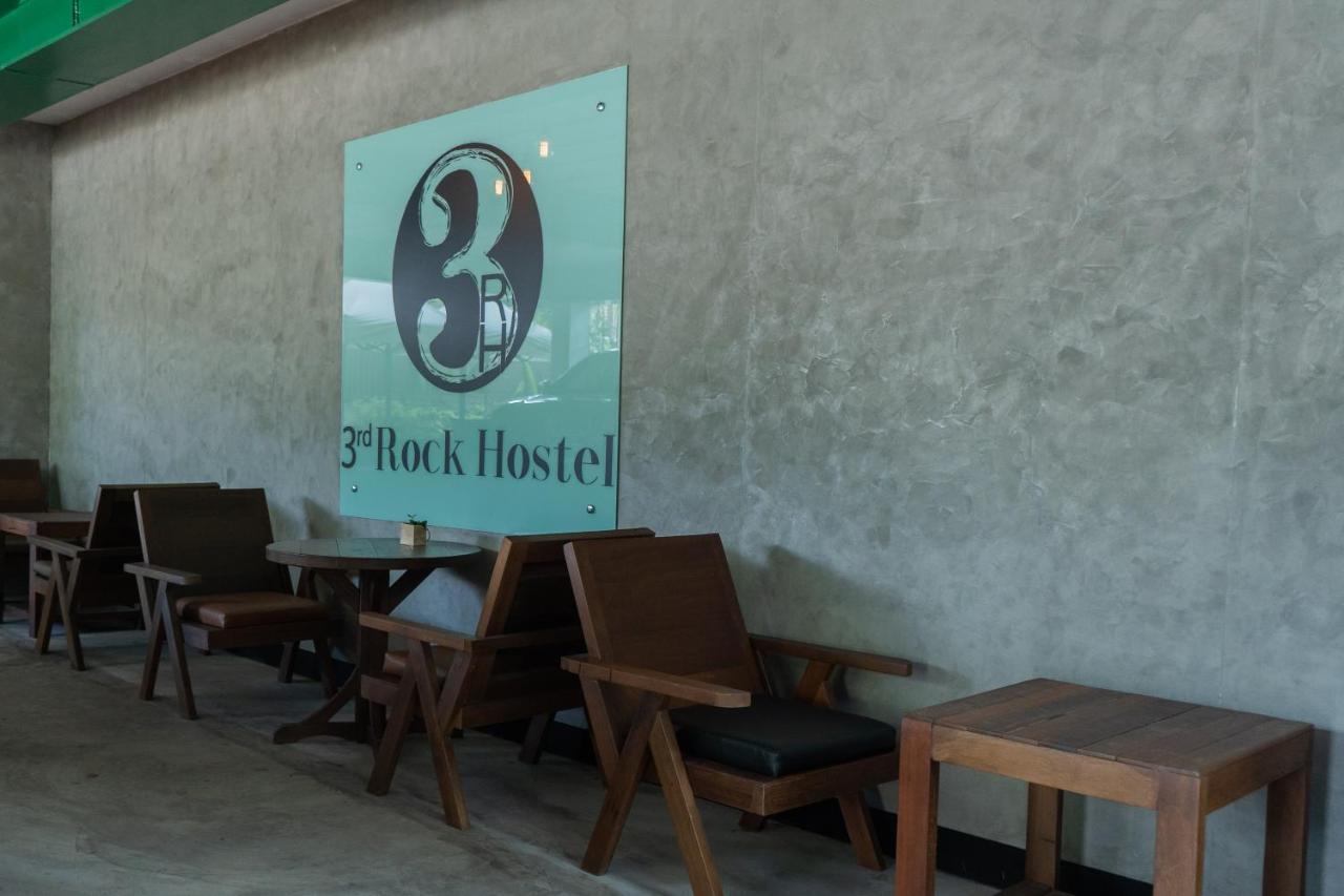 Third Rock Hostel Bangkok Exterior foto